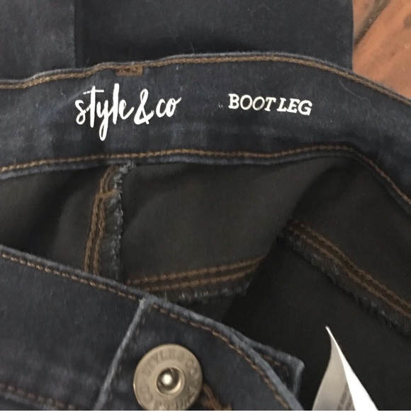 Style & Company Women’s Dark Navy Bootcut Stretch Plus Jeans SZ 14L - Picture 5 of 5